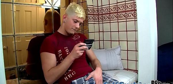  Blond twink with tattoos Austin Lucas jacking his big dick